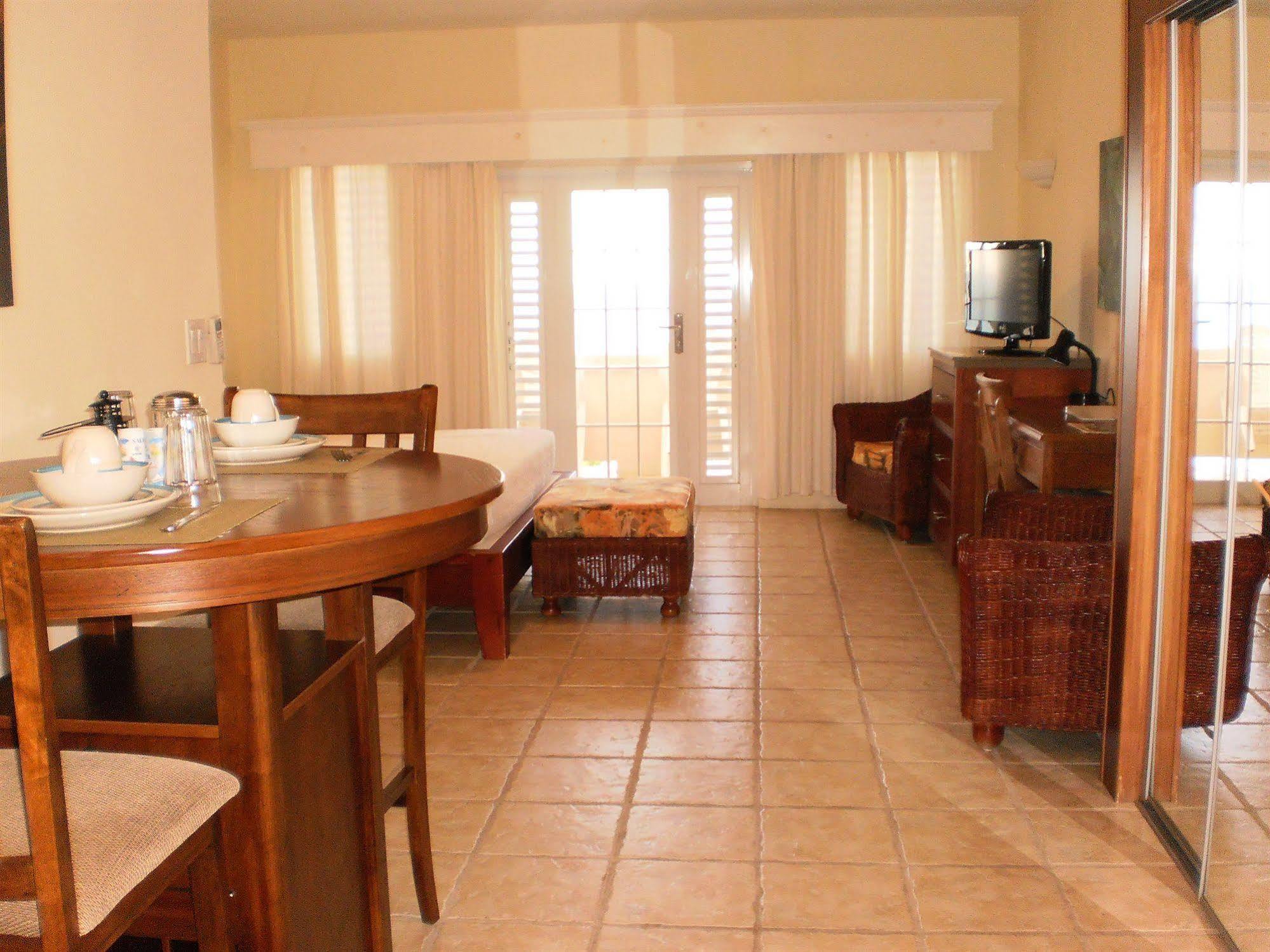 La Vue Boutique Inn South Hill Village Esterno foto